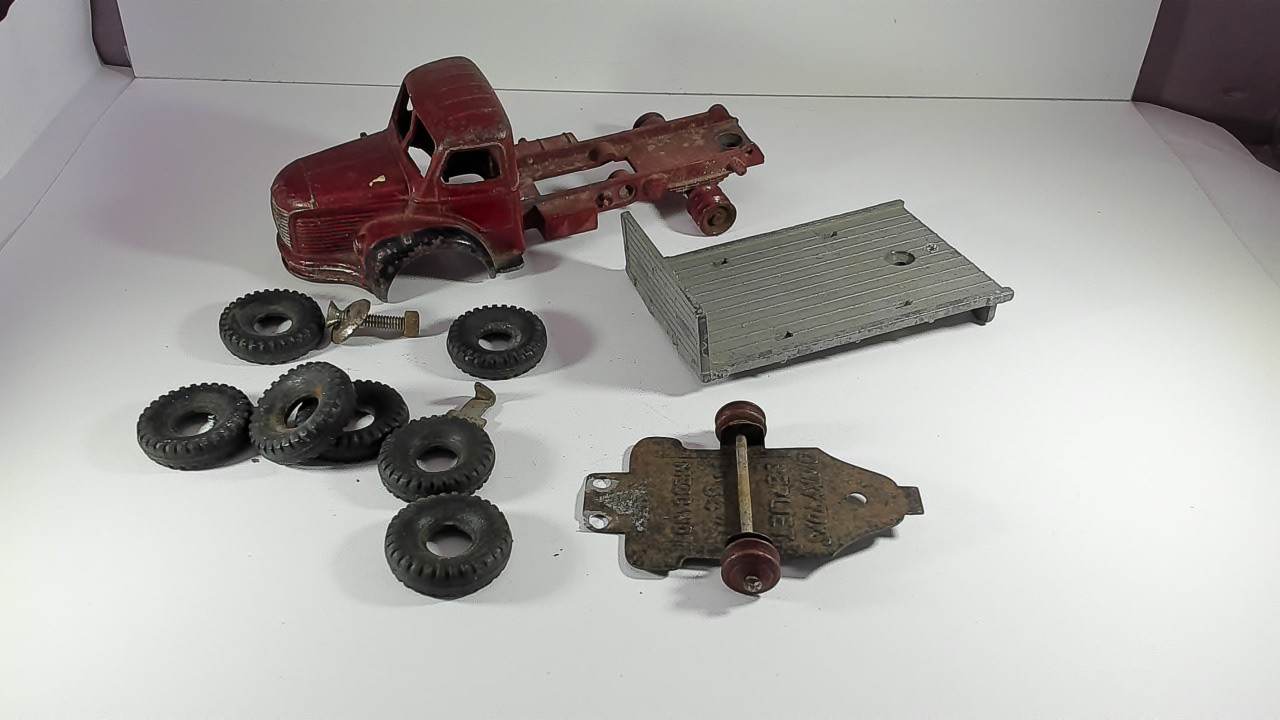 ../content/J4/Berliet Tractor (J471)/images/4.jpg